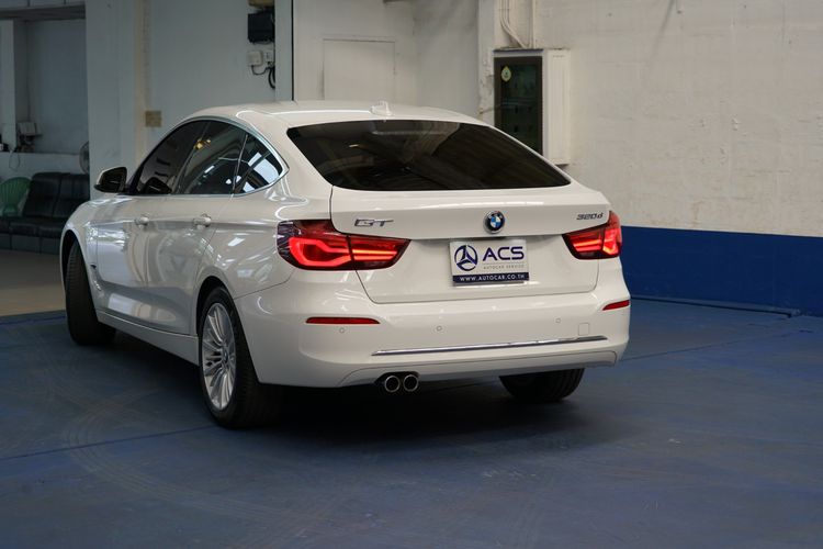 BMW Series 3 2019 320d Utility-car ดีเซล ไม่ติดแก๊ส เกียร์อัตโนมัติ ขาว รูปที่ 4