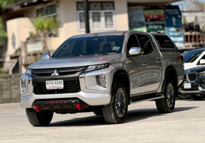 รถ Mitsubishi Triton 2.4 GT Plus สี เทา