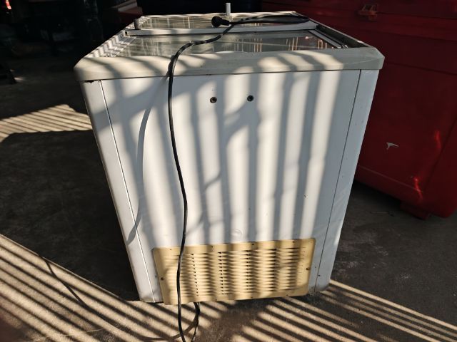 ขายตู้แช่แข็ง Sanden Intercool  8คิว
รุ่น SNG-0233D41B
เย็นจัด -18 ถึง -23°C
ประหยัดไฟ ใช้ไฟบ้าน 220V
เหมาะร้านอาหาร
สภาพดี ใช้งานได้ตามปกติ รูปที่ 6