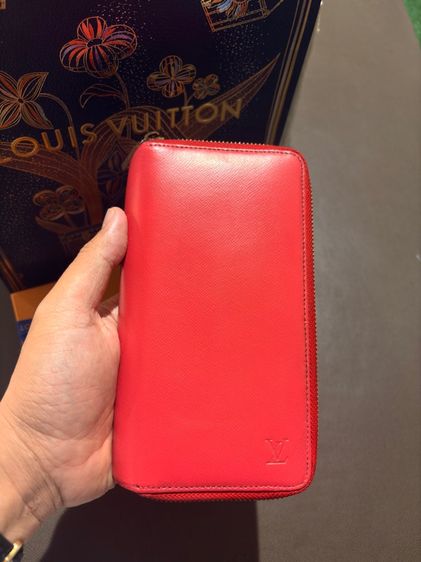 Louis Vuitton Pochette CNY รูปที่ 5