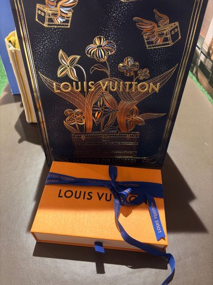 Louis Vuitton Pochette CNY รูปที่ 6