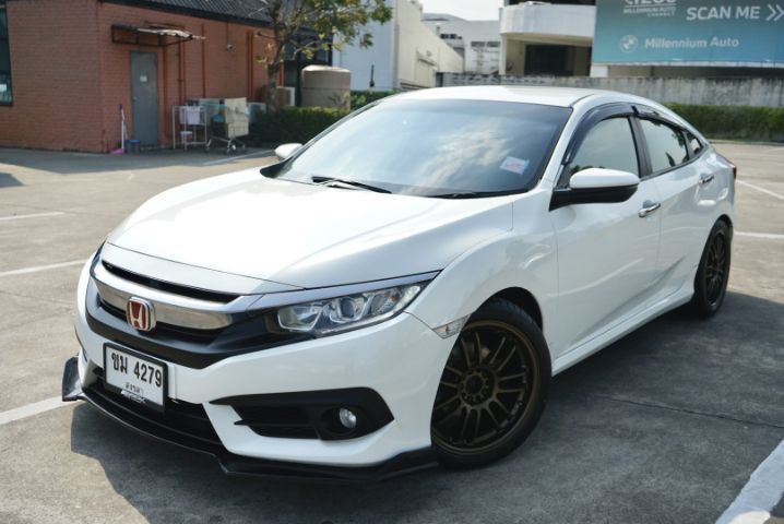 2017 Honda Civic FC 1.8 EL
