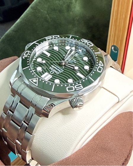 Omega Seamaster Green Diver รูปที่ 6