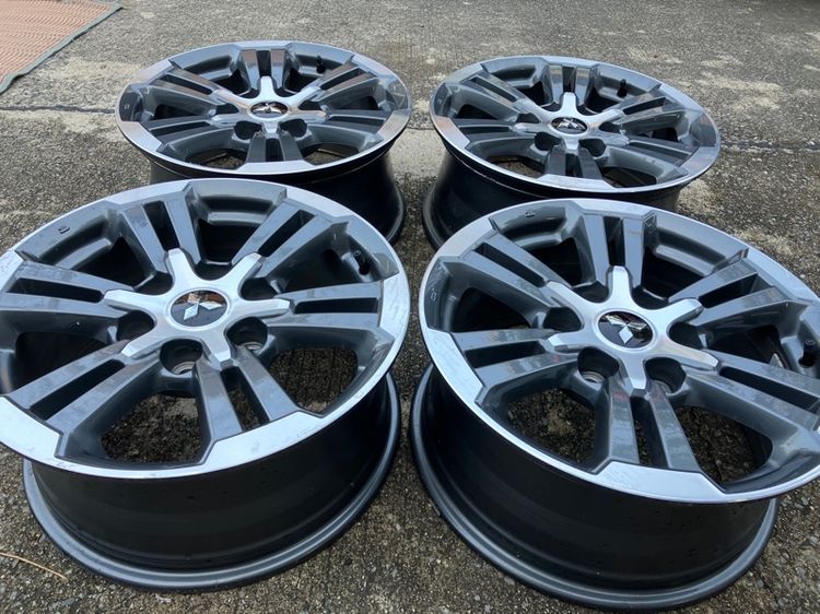 ล้อขอบ17 มิตซูบิชิแท้ 6รู139 กว้าง7 นิ้วครึ่ง บริษัทผลิด ENKEI แท้ แข็งแรง ทนทาน  รูปที่ 3