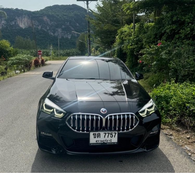 รถ BMW Series 2 220i สี ดำ