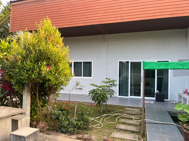 บ้านชั้นเดียว 