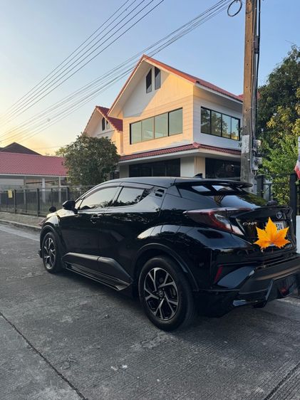 Toyota C-HR 2021 1.8 Hybrid Hi ไฮบริด เกียร์อัตโนมัติ ดำ รูปที่ 2