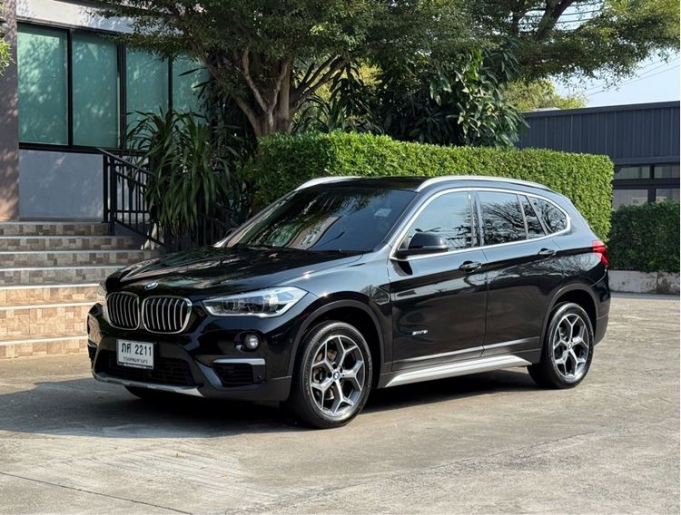 BMW X1 2017 1.5 sDrive18i xLine Utility-car เบนซิน ไม่ติดแก๊ส เกียร์อัตโนมัติ ดำ รูปที่ 4