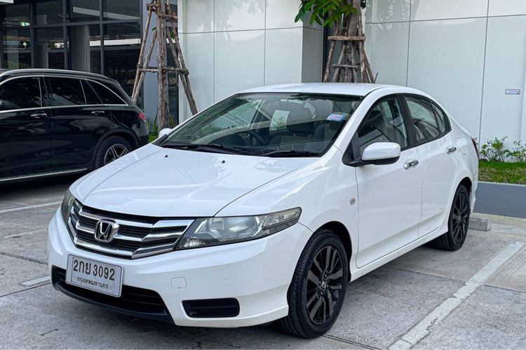 รถ Honda City 1.5 S CNG สี ขาว