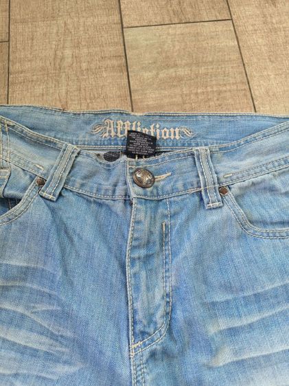 กางเกง
AFFLICTION 
Denim
เอว 36 นิ้ว
 รูปที่ 4
