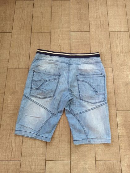 กางเกง
เอว 36 นิ้ว
 รูปที่ 2