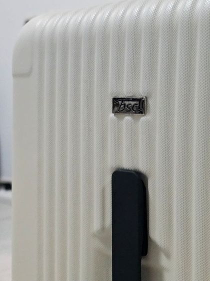 กระเป๋าเดินทาง 20 นิ้ว สีขาว มินิมอล รูปที่ 6