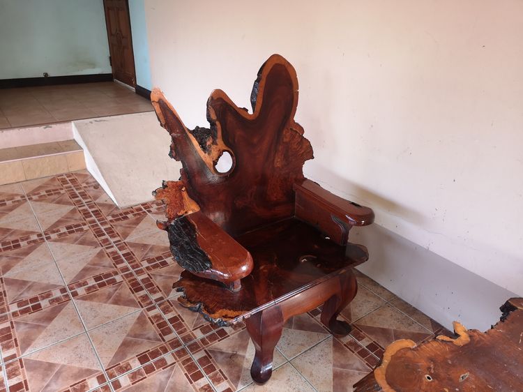 เก้าอี้ไม้ ห้องนั่งเล่น