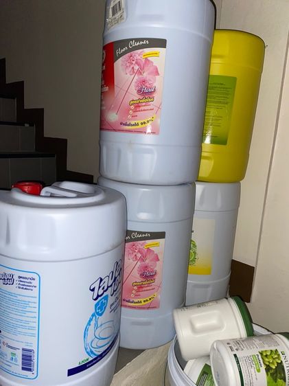 ถังเปล่าขนาด 20 ลิตร  รูปที่ 2