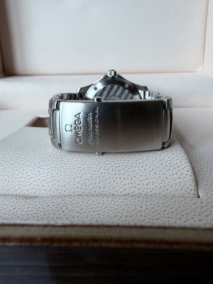 Omega Seamaster Professional 300M  รูปที่ 7