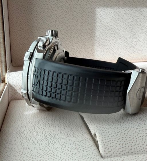 TAG Heuer Aquaracer รูปที่ 6