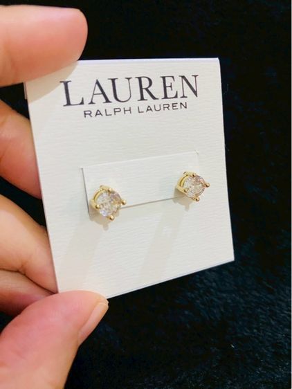 ต่างหูสตั๊ดเพชร CZ ดีไซน์คลาสสิกจาก  Lauren Ralph Lauren รูปที่ 16