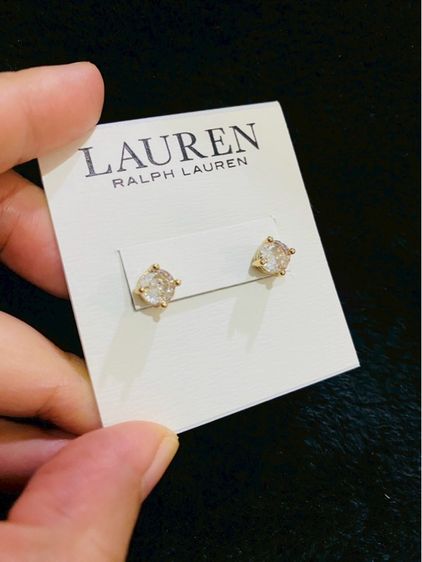 ต่างหูสตั๊ดเพชร CZ ดีไซน์คลาสสิกจาก  Lauren Ralph Lauren รูปที่ 18