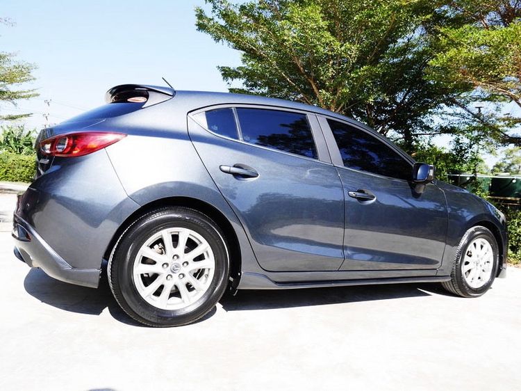 Mazda Mazda3 2015 2.0 C Sports Sedan เบนซิน ไม่ติดแก๊ส เกียร์อัตโนมัติ เทา รูปที่ 4