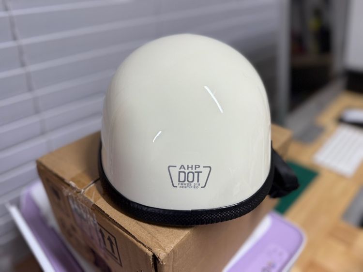 อื่นๆ ขาย หมวกกันน็อค AHP DOT สีขาว xxl 61-65 cm