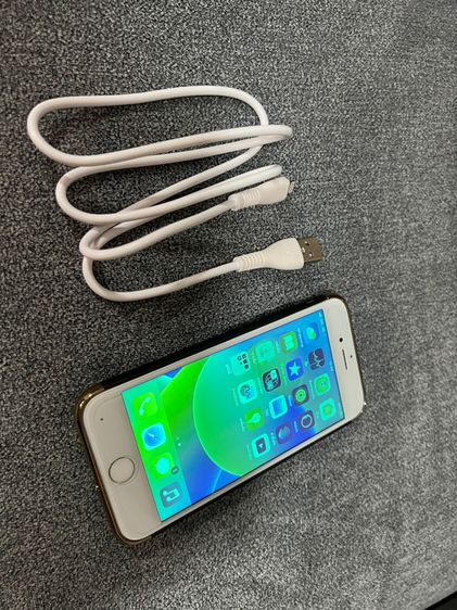 IPhone 8 สภาพสวย 64 Gb ทำงานครบแต่จอสีซีด รูปที่ 5