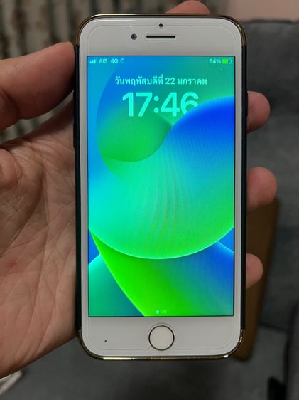 IPhone 8 สภาพสวย 64 Gb ทำงานครบแต่จอสีซีด