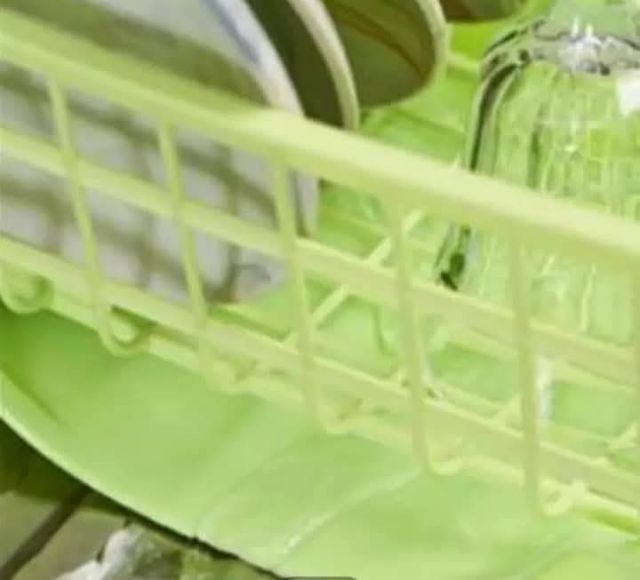 ตะกร้าคว่ำจานให้แห้ง มือ 1  รูปที่ 2