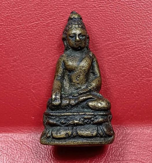 พระรูปหล่อโบราณไพรีพินาศปี 2495 วัดบวรนิเวศวิหาร