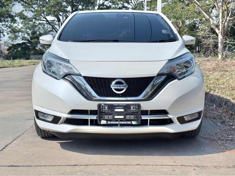 รถ Nissan Note 1.2 VL สี ขาว