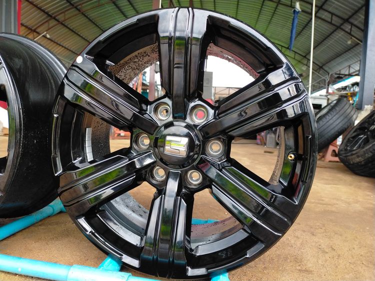 แม็กขอบ17 กว้าง8 et36 สีเดิม ใส่d-max เรนเจอร์ bt50 ไทรทัน รูปที่ 2