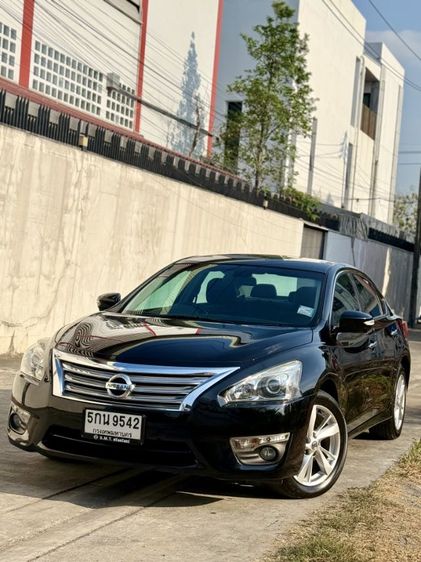 รถ Nissan Teana 2.0 XL สี ดำ
