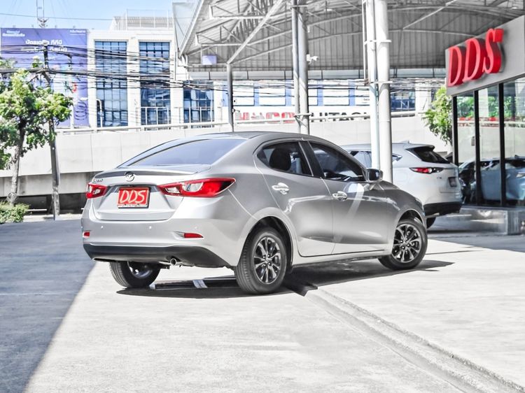 Mazda Mazda 2 2019 1.3 High Connect Sedan เบนซิน เกียร์อัตโนมัติ เทา รูปที่ 2