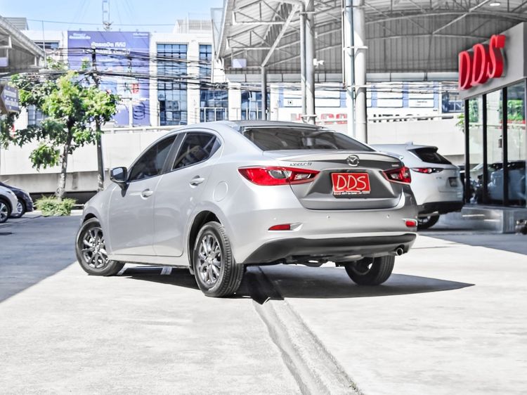 Mazda Mazda 2 2019 1.3 High Connect Sedan เบนซิน เกียร์อัตโนมัติ เทา รูปที่ 3