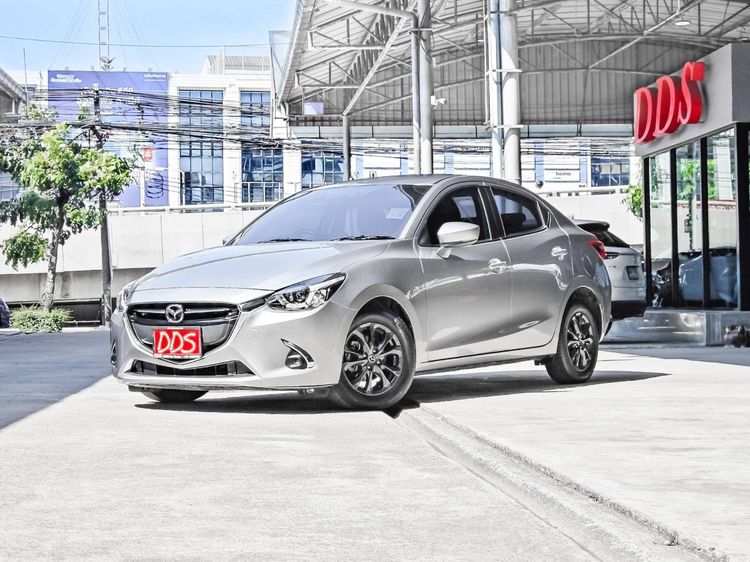 รถ Mazda Mazda 2 1.3 High Connect สี เทา