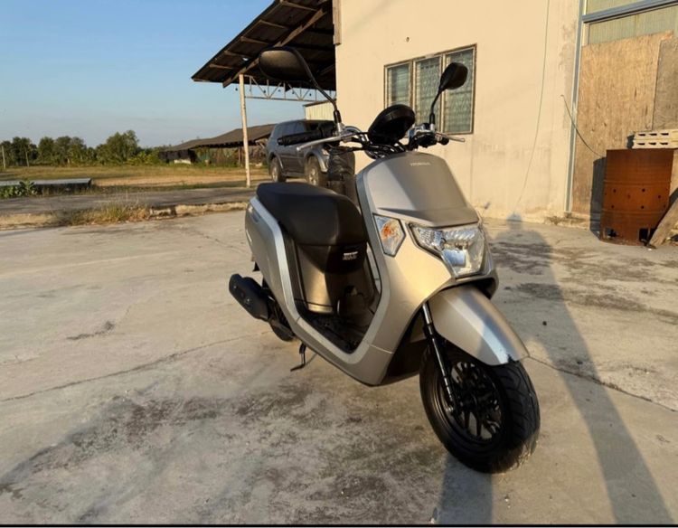 honda dunk 50cc รูปที่ 3