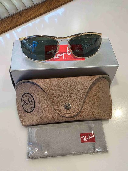 แว่นตา RAYBAN ของแท้ รับประกันแท้ ซื้อจากห้าง  เดิมๆ ของใหม่เก่าเก็บ สวยหายาก พร้อมกล่องใหม่ๆ ขายขาดทุนให้ครับพี่ๆ ซื้อผิดรุ่นใหุ้ณพ่อ ครับ 