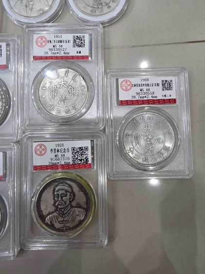 เหรียญ สีเงิน สีทอง เก่าเก็บ สวยหายากน่าสะสม เหมาๆ ทั้งหมด ยกชุดใหญ่ หายาก ขายตามสภาพพร้อมส่งครับ เหมาๆ  รูปที่ 6