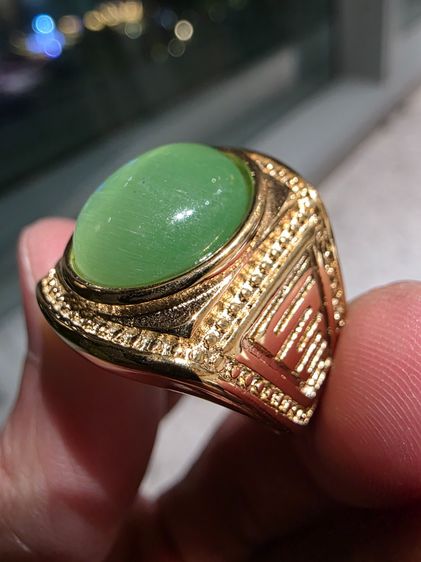 แหวนเก่าเก็บ สวยหายาก หัวคล้ายหยกสีเขียว เดิมๆ เก่าเก็บ ขายตามสภาพ น่าสะสม พร้อมส่งครับ  รูปที่ 4