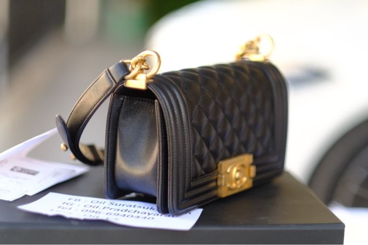 Chanel Boy 8” Black Caviar GHW (Holo 30) 🖤 สวยกริบเหมือนถอยใหม่  รูปที่ 4