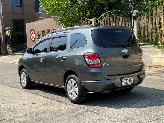 Chevrolet Spin 2014 1.5 LTZ เบนซิน ไม่ติดแก๊ส เกียร์อัตโนมัติ เทา รูปที่ 2