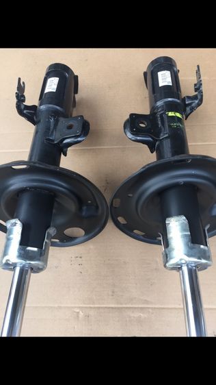 โช๊ค เดิม คู่หน้า TOYOTA Alphard Vellfire 30. และ ใส่ 20 ได้  รูปที่ 6