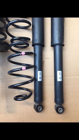 โช๊ค เดิม หน้า หลัง Mazda 3. BP ปี 2019 ขึ้นไป  รูปที่ 3