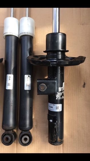 โช๊ค เดิม หน้า หลัง Mazda 3. BP ปี 2019 ขึ้นไป  รูปที่ 13