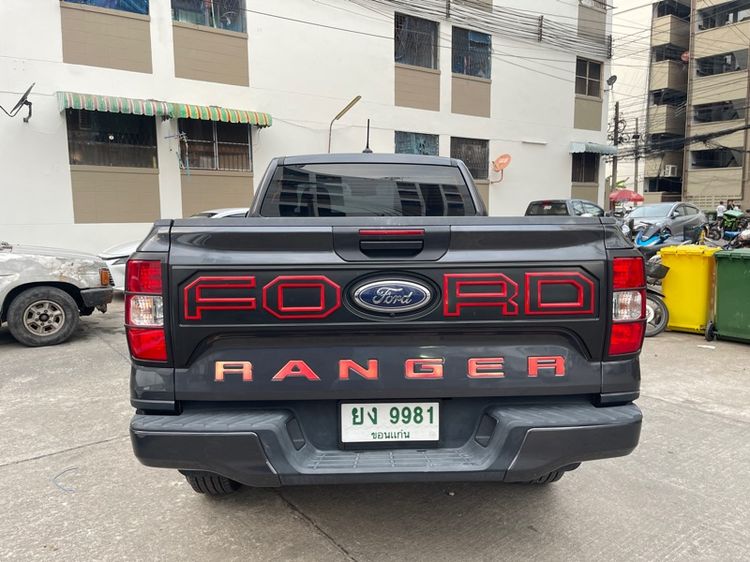 Ford Everest 2024 2.0 Sport Special Edition Sedan ดีเซล ไม่ติดแก๊ส เกียร์ธรรมดา เทา รูปที่ 4
