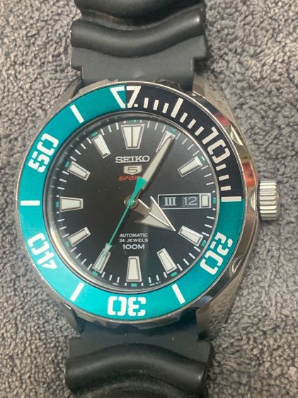 ดำ นาฬิกาชาย SEIKO automatic 100M สภาพสวยแท้