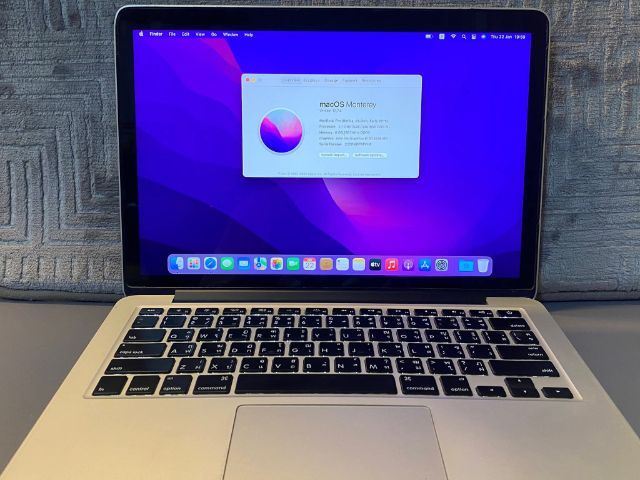 macbook pro 13 นิ้ว 2015