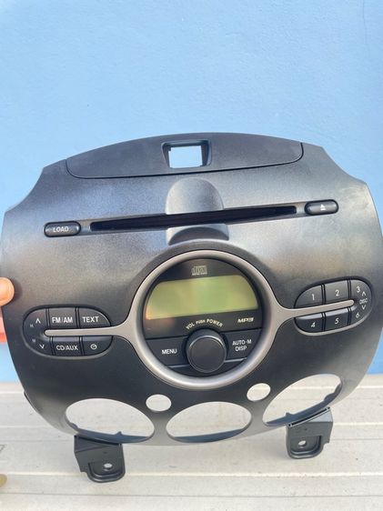 เครื่องเล่นวิทยุติดรถยนต์ ของแท้สำหรับรถยนต์ Mazda 2 (รุ่น DE หรือรุ่นที่ 2) รูปที่ 4