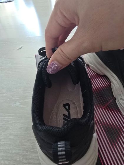 FILA รองเท้าผู้หญิง มือสองสภาพดี  รูปที่ 7