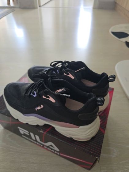 FILA รองเท้าผู้หญิง มือสองสภาพดี  รูปที่ 15