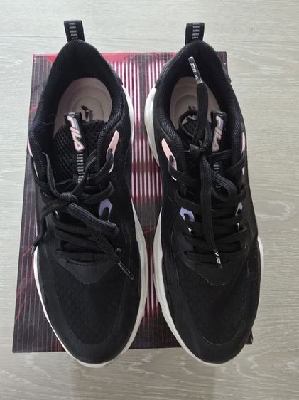 FILA รองเท้าผู้หญิง มือสองสภาพดี  รูปที่ 4